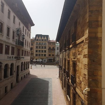 Viviendas Oviedo Catedral Buitenkant foto